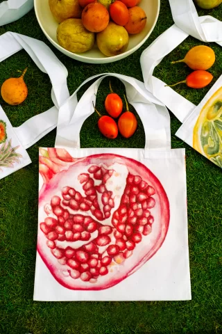 BOLSO TOTE GRANADA - PRODUCTOS ALTAMAR VISUAL STUDIO